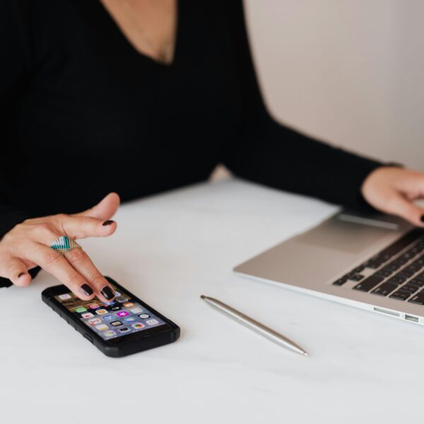 wochenbett, beratung, Online Hebamme Betreuung, Hebamme für expats, online Wochenbett Beratung, online Schwangerschaftsberatung, online Stillberatung, Weltweit, ausgenommen USA und ihrer Territorien